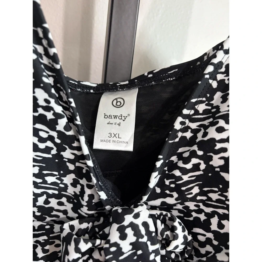 bawdy womens black white‎ STRETCH top bottom SWIM SUIT one piece 3XL EUC A12